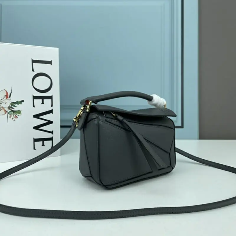 loewe aaa qualite mini sac a main pour femme s_1225b4a1